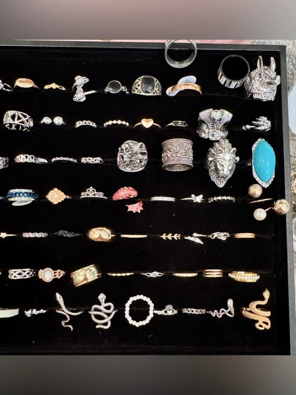 100 Fashion Rings 💍 Mystery Lot | Gold & Silver Tone | Reseller Bundle | $29 WOW - Picture 8 of 16